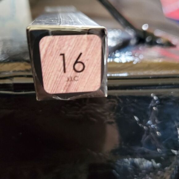 💄 Makeup 💄 - Picture 2 of 2